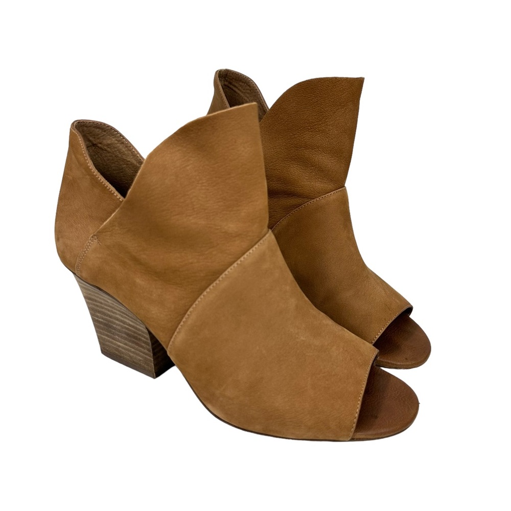 VINCE CAMUTO Chantina Ankle Heel Boot Open Toe Slip On Soft Leather Tan …